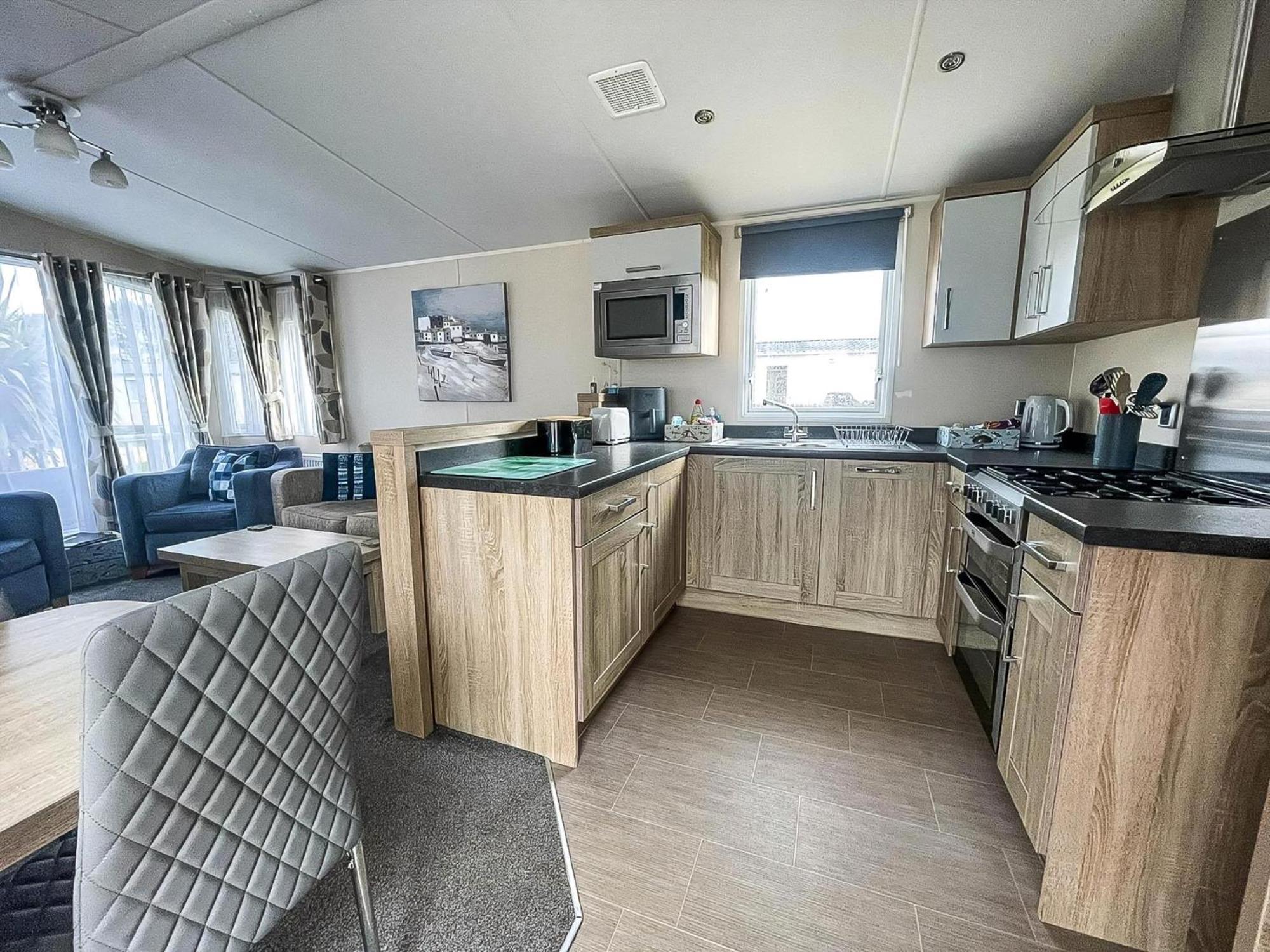 6 Berth Caravan With Wifi At Wells-Next-The-Sea In Norfolk Ref 72032T Hotel Екстериор снимка